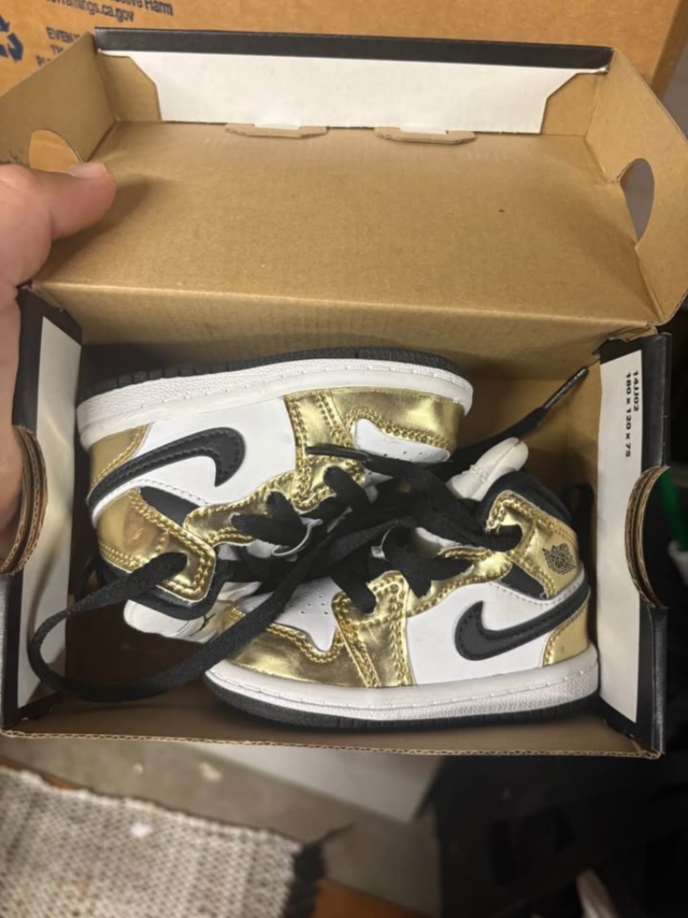 NEW Jordan 1 Toddler Size 4C